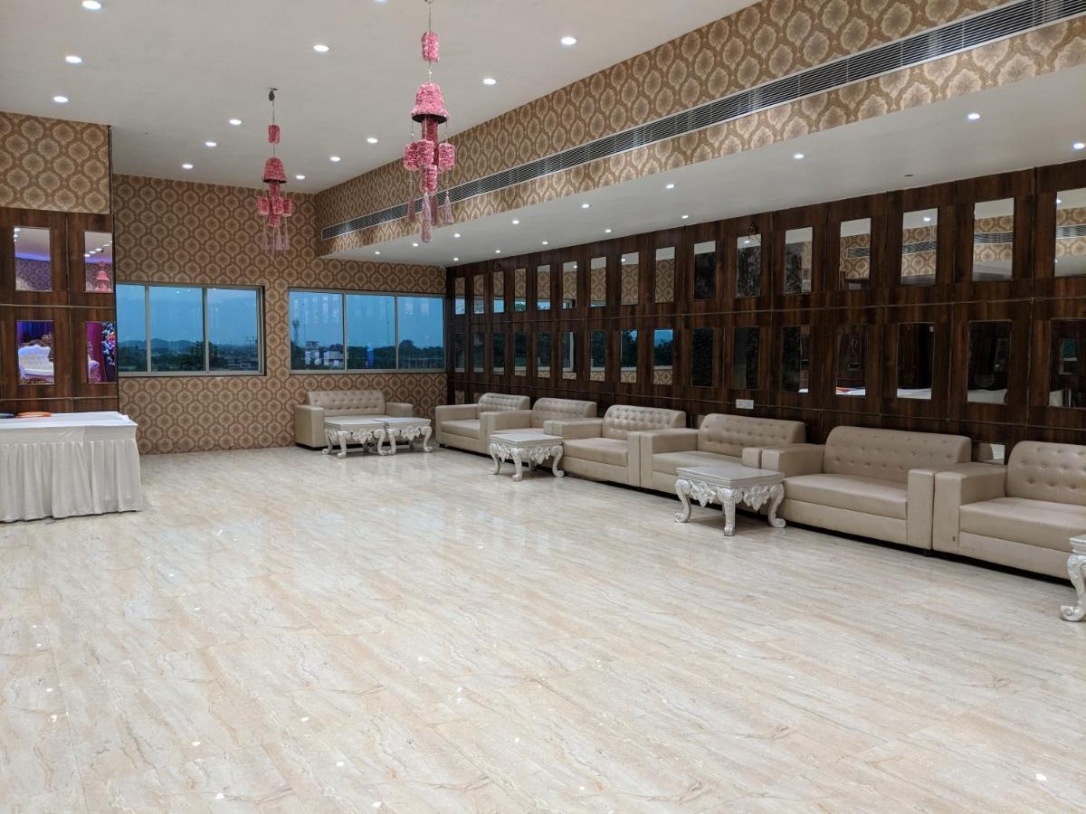The Prestige Hotel & Convention Panposh Exterior photo
